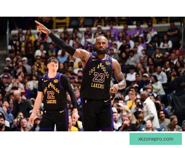 火湖大战暗潮汹涌 湖人积极沟通火箭各自为战引发热议